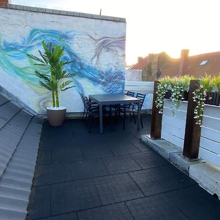 The Rooftop - A Trendy New Apartment With Airconditioning, Large Terrace & Free Parking オステンド エクステリア 写真