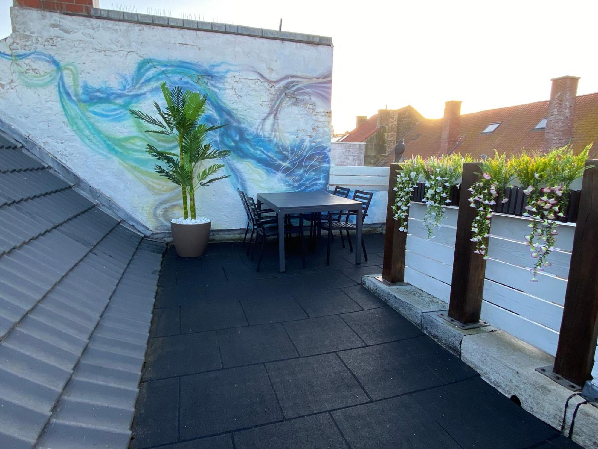 The Rooftop - A Trendy New Apartment With Airconditioning, Large Terrace & Free Parking オステンド エクステリア 写真